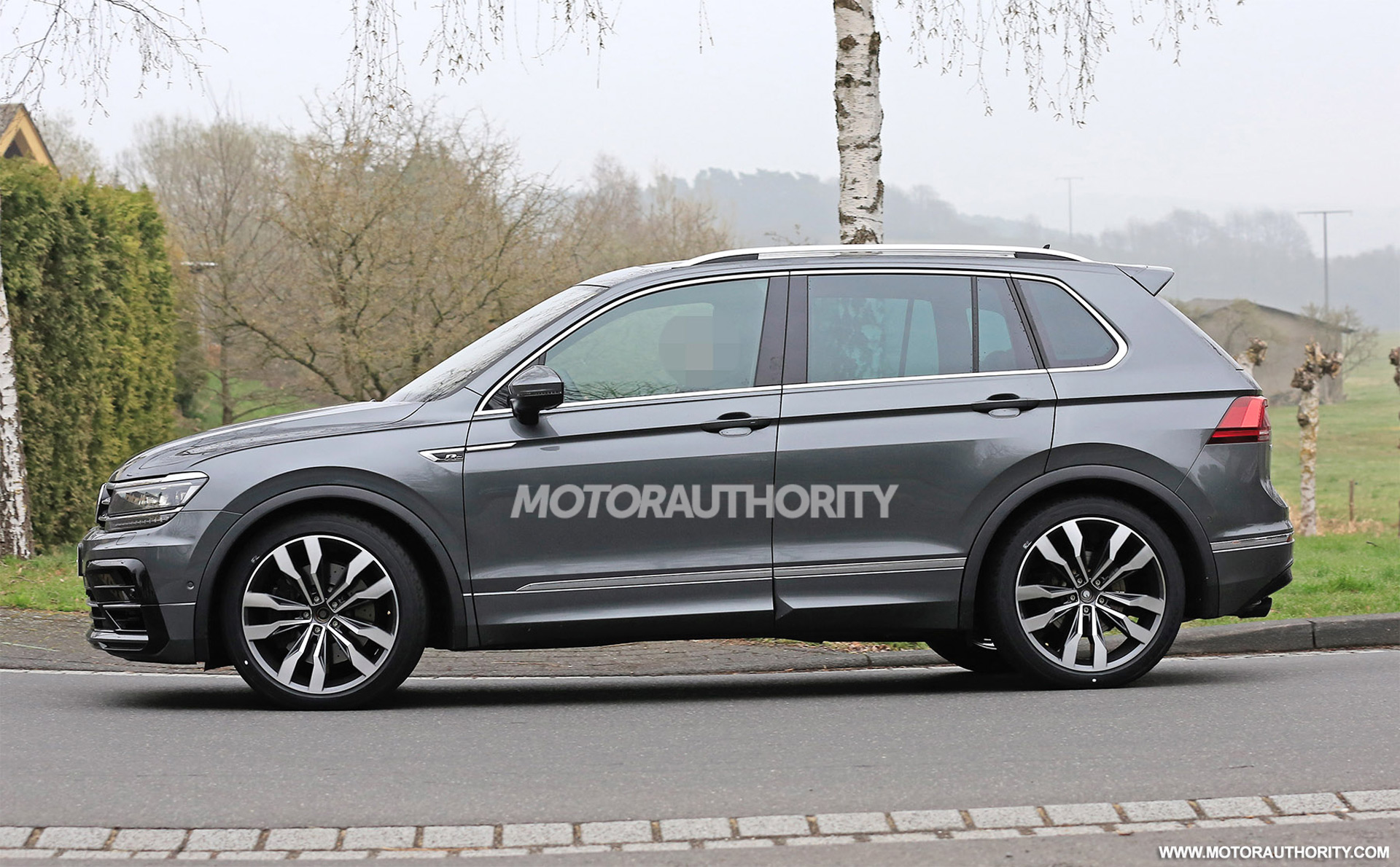 VOLKSWAGEN TIGUAN R: ALTO DESEMPENHO A CAMINHO, foto 3