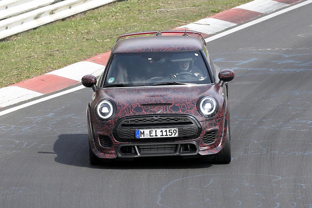MINI JOHN COOPER WORKS GP III JÁ RODA EM NÜRBURGRING COM SEUS 300 CV, foto 2