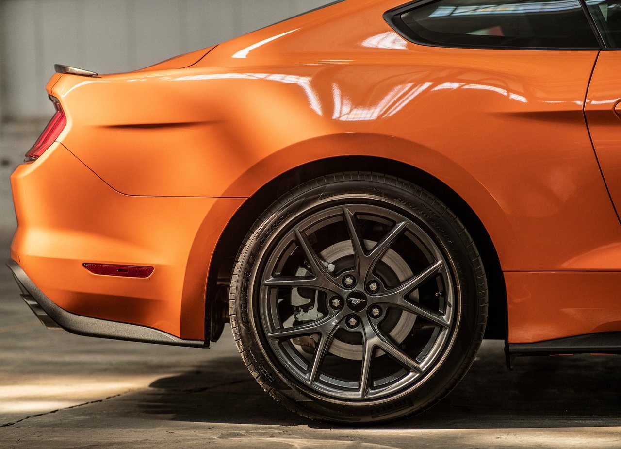 FORD REVELA A NOVA VERSÃO MUSTANG HIGH PERFORMANCE PACKAGE, foto 9