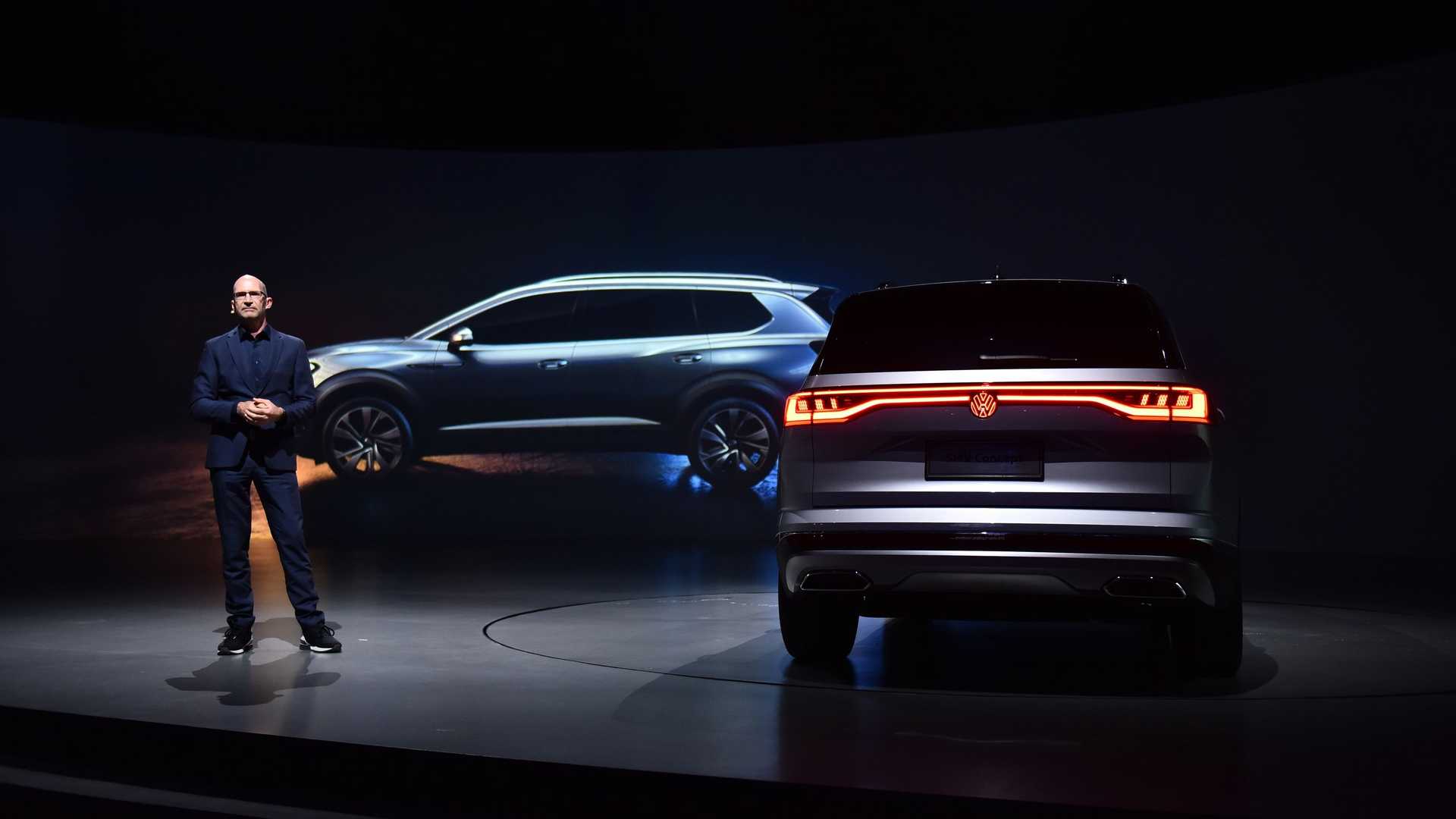 VOLKSWAGEN SMV CONCEPT: MEIO MONOVOLUME, MEIO CROSSOVER, foto 7