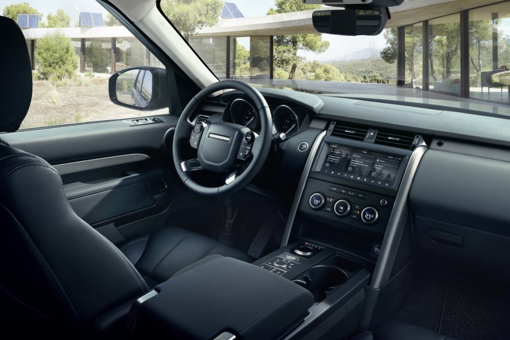 LAND ROVER COMEMORA O 30º ANIVERSÁRIO DO DISCOVERY COM A EDIÇÃO ESPECIAL LANDMARK EDITION, foto 3