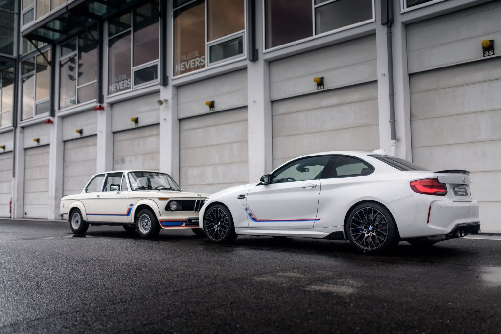 NOVO BMW M2 COMPETITION EDITION HÉRITAGE EXCLUSIVO PARA A FRANÇA, foto 9
