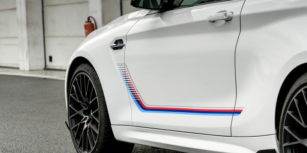 NOVO BMW M2 COMPETITION EDITION HÉRITAGE EXCLUSIVO PARA A FRANÇA, foto 15