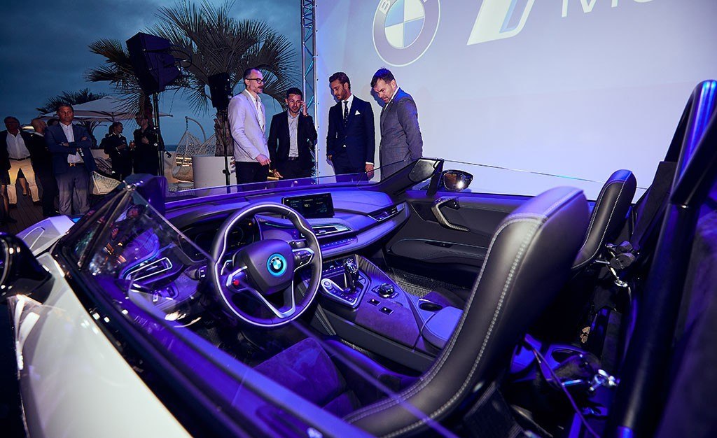 O BMW i8 ROADSTER TORNA-SE O ‘SAFETY CAR’ DA FÓRMULA E, foto 6
