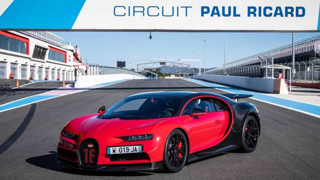BUGATTI LEVA EXEMPLARES DOS CHIRON E CHIRON SPORT A UM EVENTO EM PAUL RICARD, foto 6