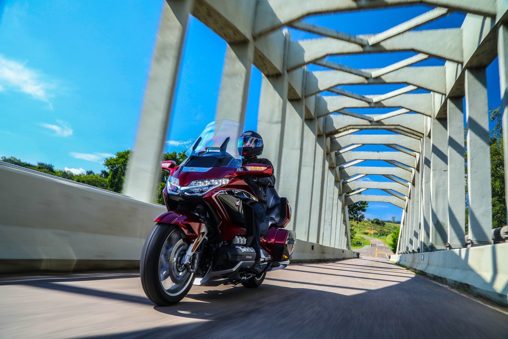 EM DUAS VERSÕES, NOVA GL 1800 GOLD WING JÁ ESTÁ DISPONÍVEL NA REDE DE CONCESSIONÁRIOS HONDA DREAM EM TODO O BRASIL, foto 2