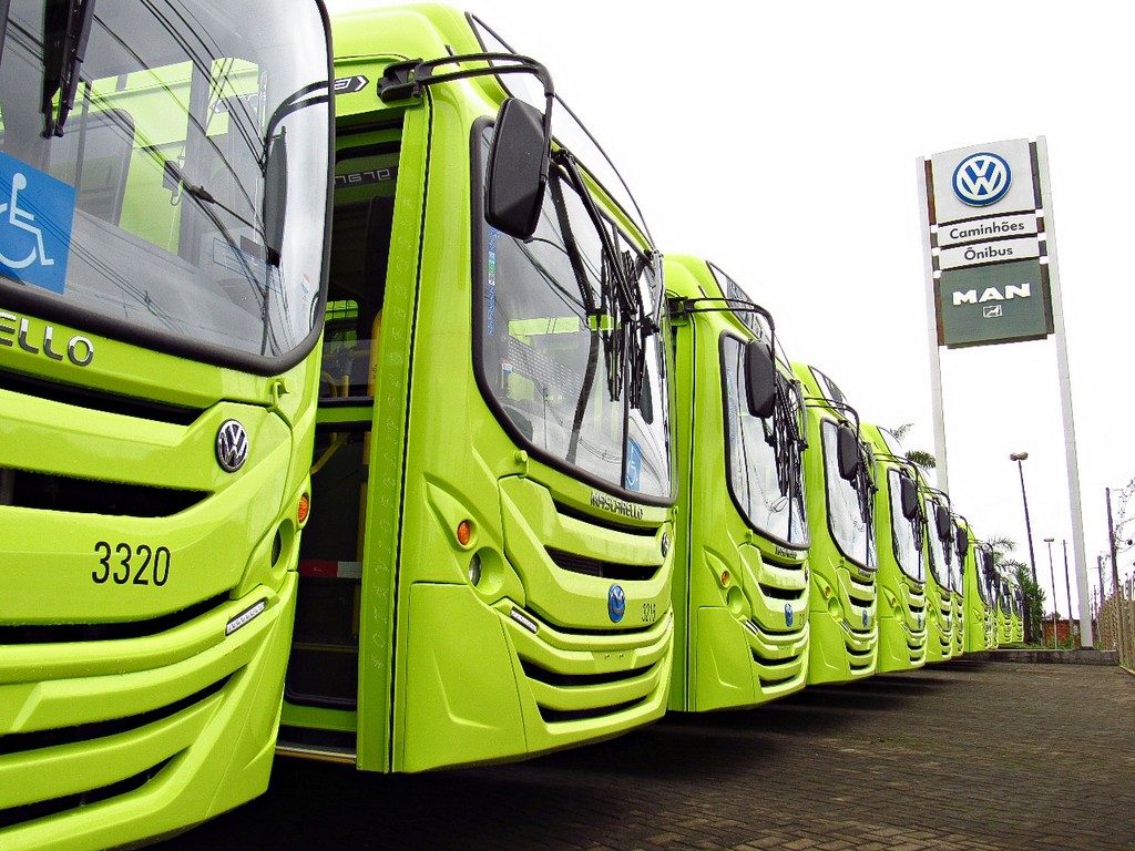 EMPRESA DE TRANSPORTE URBANO DE FOZ DO IGUAÇÚ RENOVA A FROTA COM 27 VOLKSBUS, foto 1
