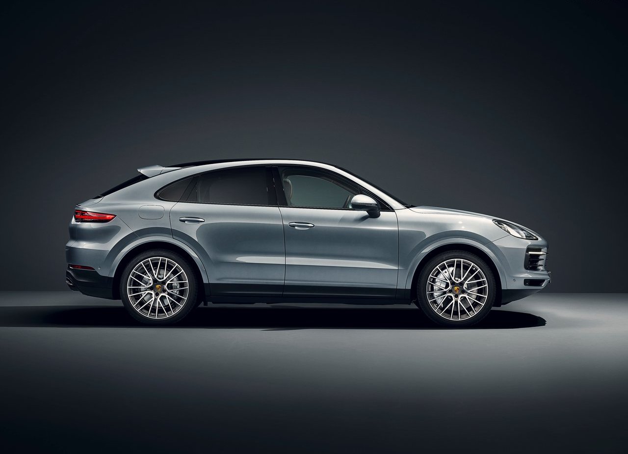 REVELADA A TERCEIRA VERSÃO DO PORSCHE CAYENNE COUPE, foto 2