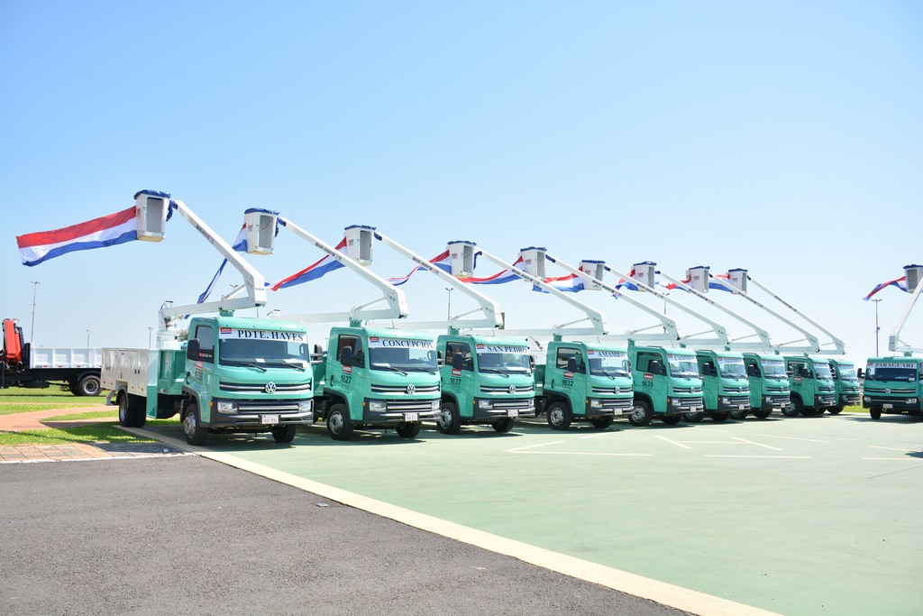 MISSÃO ELÉTRICA: 21 CAMINHÕES VOLKSWAGEN DESEMBARCAM NO PARAGUAI, foto 2
