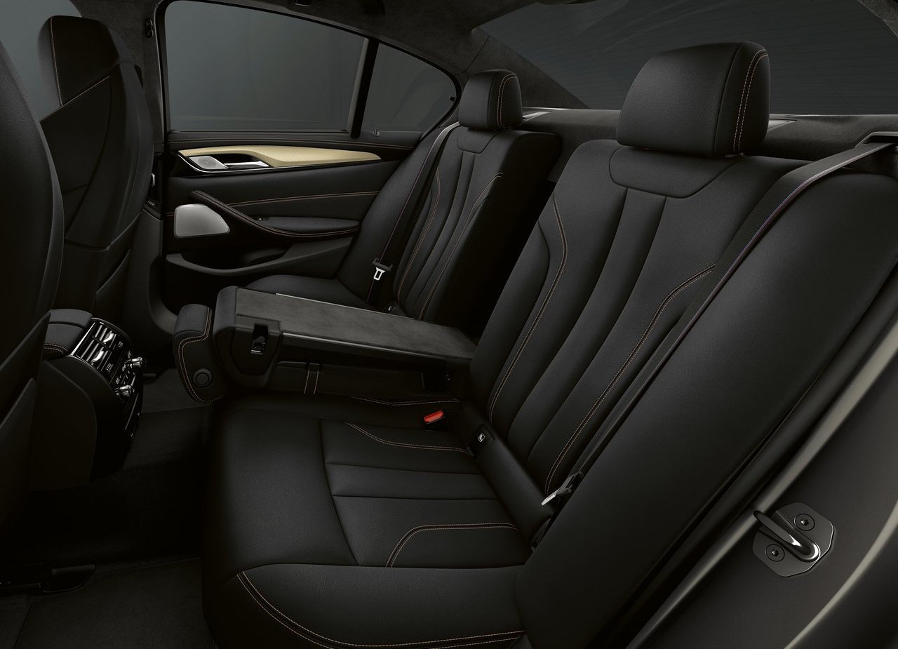 BMW M5 EDITION 35 YEARS: CELEBRANDO A HISTÓRIA DO MODELO ESPORTIVO COM 625 CV, foto 10