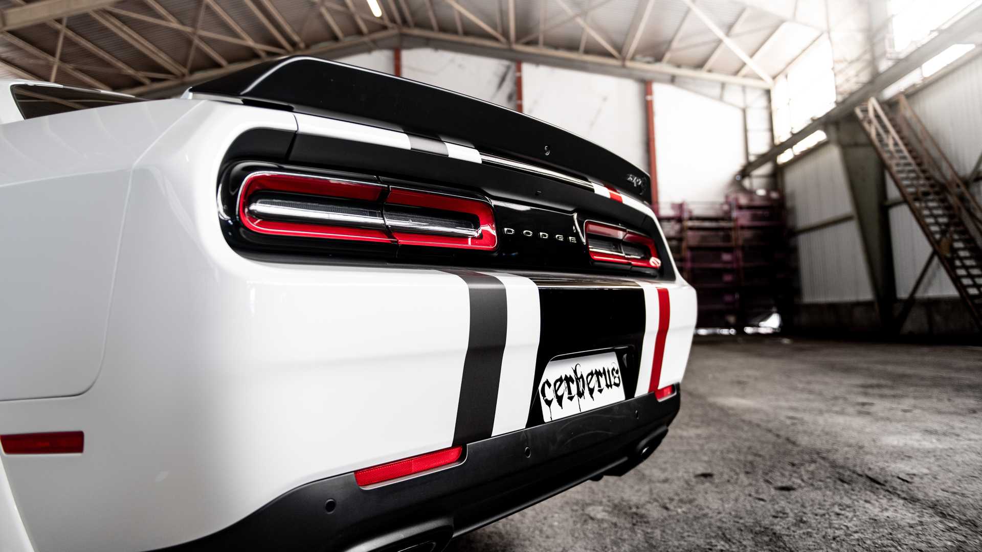 DODGE CHALLENGER SRT HELLCAT CERBERUS: UM NOVO PROGRAMA DA GEIGERCARS QUE CHEGA COM MAIS DE 900 CV, foto 7