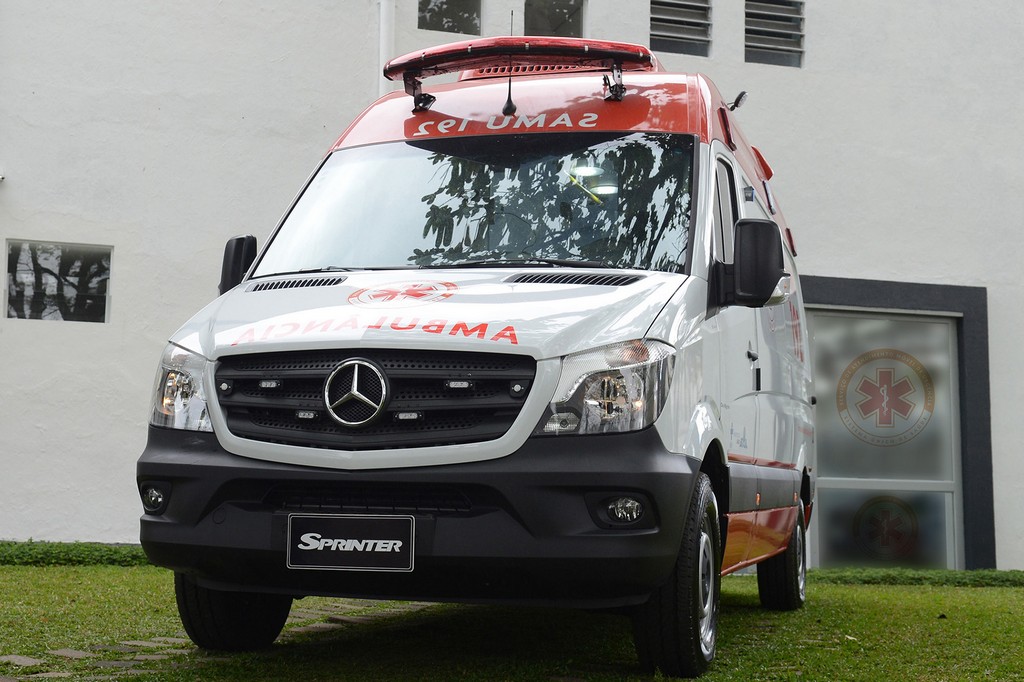 MINISTÉRIO DA SAÚDE RECEBE 280 AMBULÂNCIAS MERCEDES-BENZ SPRINTER ESTE ANO, foto 1