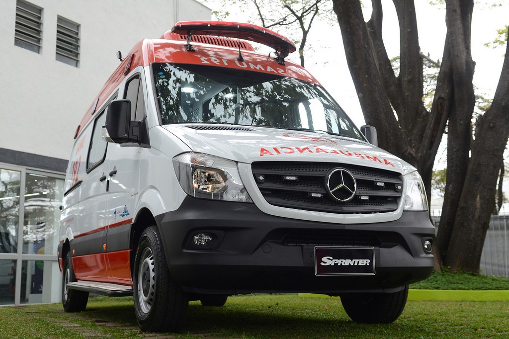 MINISTÉRIO DA SAÚDE RECEBE 280 AMBULÂNCIAS MERCEDES-BENZ SPRINTER ESTE ANO, foto 3