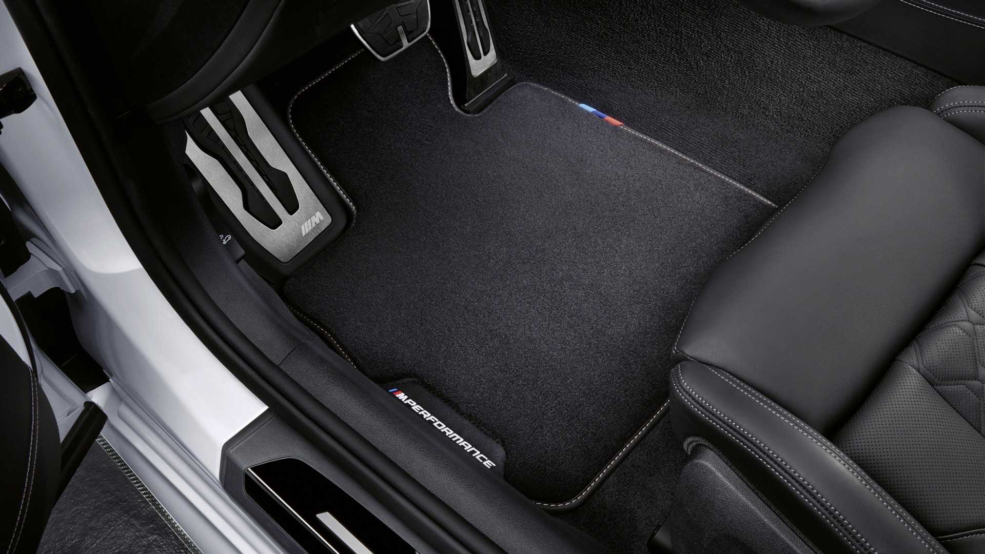 NOVO BMW M8 ESTREIA OS ACESSÓRIOS M PERFORMANCE DE FIBRA DE CARBONO, foto 7