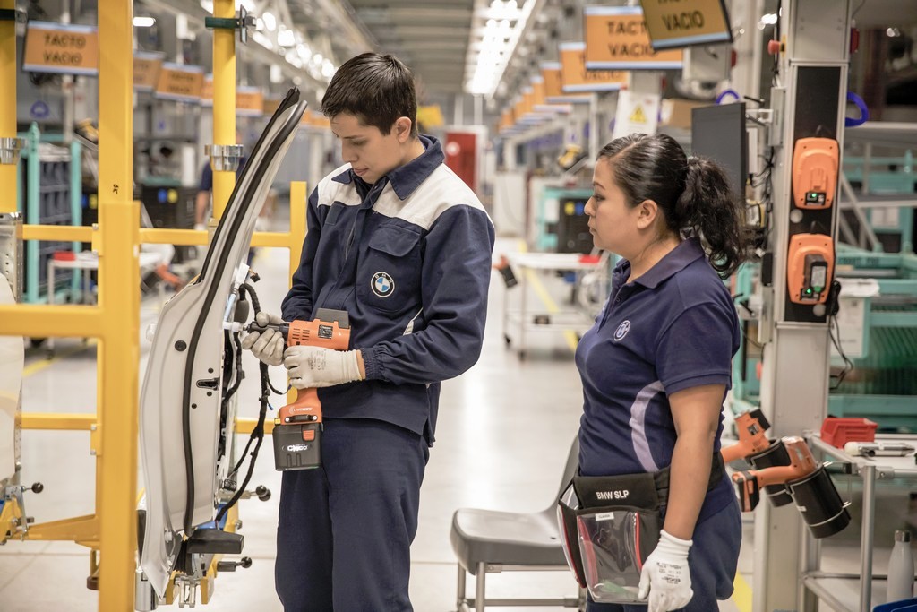 BMW INAUGURA SUA FÁBRICA EM SAN LUIS POTOSÍ, NO MÉXICO, foto 10
