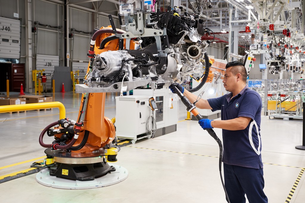 BMW INAUGURA SUA FÁBRICA EM SAN LUIS POTOSÍ, NO MÉXICO, foto 17