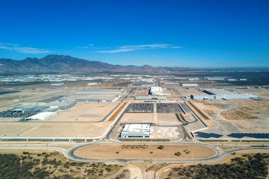 BMW INAUGURA SUA FÁBRICA EM SAN LUIS POTOSÍ, NO MÉXICO, foto 24