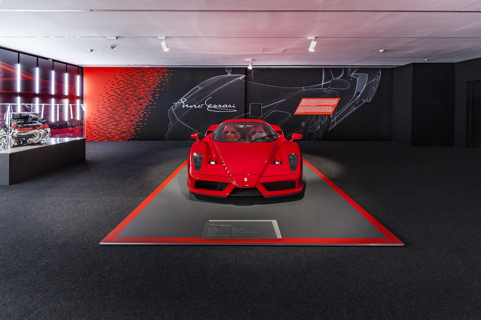 FERRARI CELEBRA OS 90 ANOS DA SCUDERIA COM UMA EXPOSIÇÃO ESPECIAL, foto 14