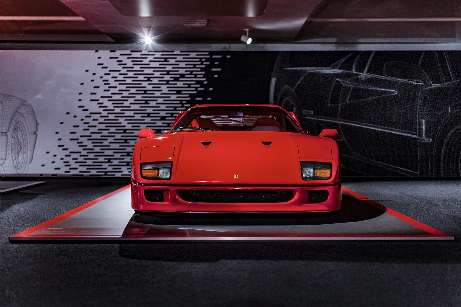 FERRARI CELEBRA OS 90 ANOS DA SCUDERIA COM UMA EXPOSIÇÃO ESPECIAL, foto 16