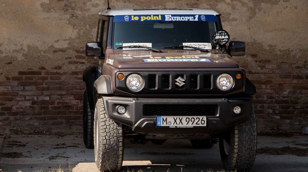 DELTA 4X4 PRESTA UM TRIBUTO AO PRIMEIRO SUZUKI JIMNY QUE COMPETIU NO PARIS-DAKAR, foto 11
