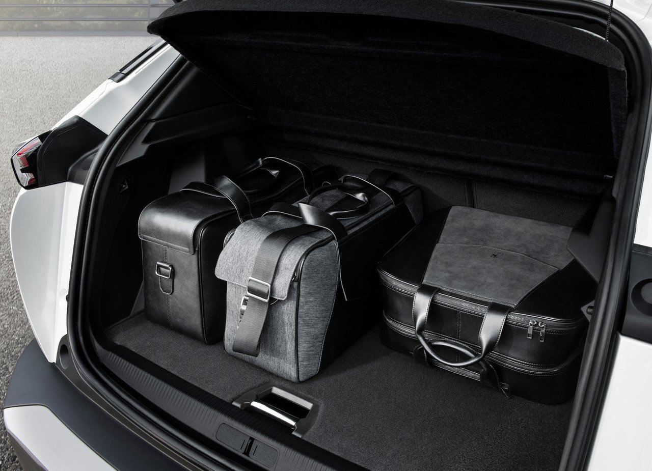 NOVA GERAÇÃO DO PEUGEOT 2008 CHEGA COM VERSÃO PURAMENTE ELÉTRICA, foto 45