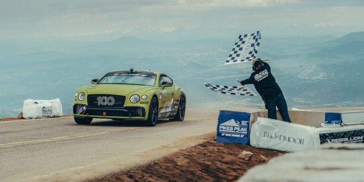 BENTLEY CONTINENTAL GT CONSEGUE UM NOVO RECORDE EM PIKES PEAK, foto 1
