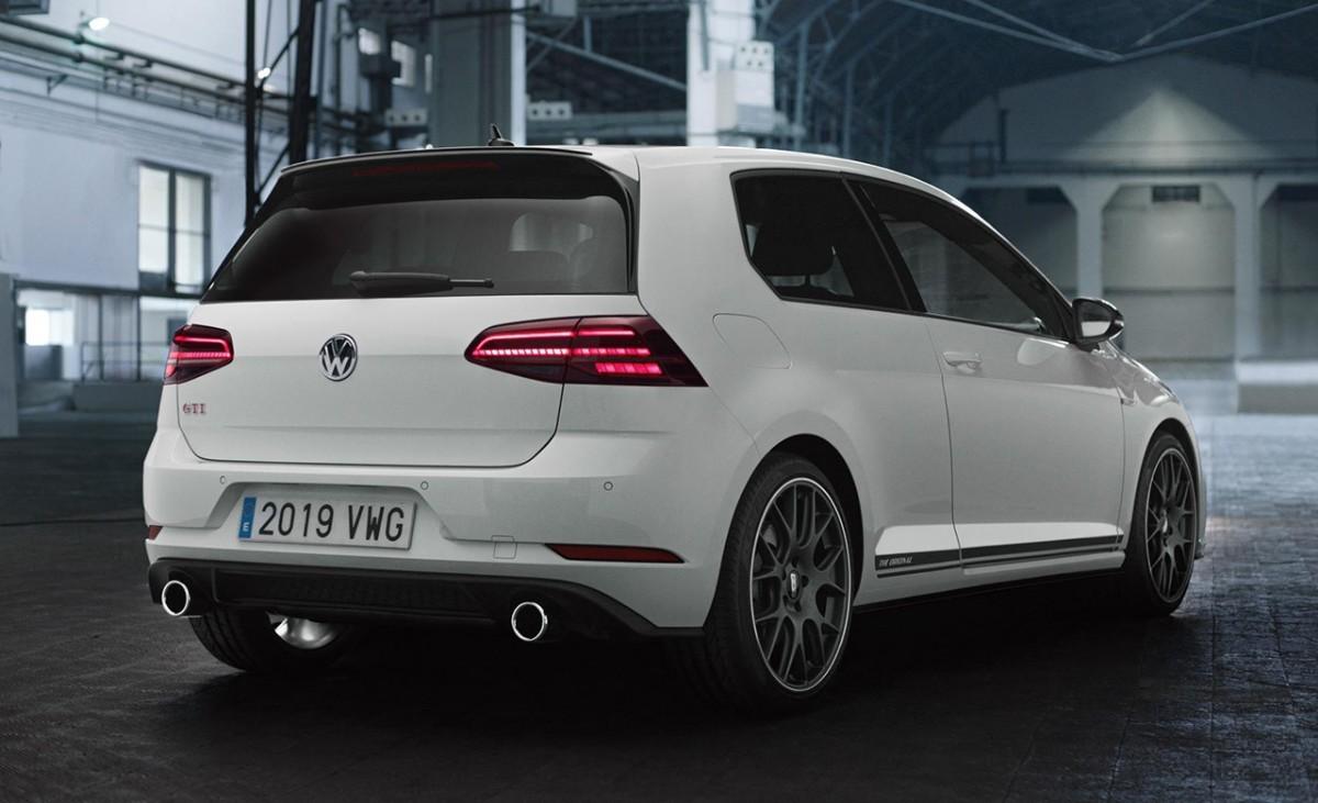 VOLKSWAGEN GOLF GTI ‘THE ORIGINAL’: CELEBRANDO OS 44 ANOS EM ALTO ESTILO, EXCLUSIVO PARA A ESPANHA, foto 2