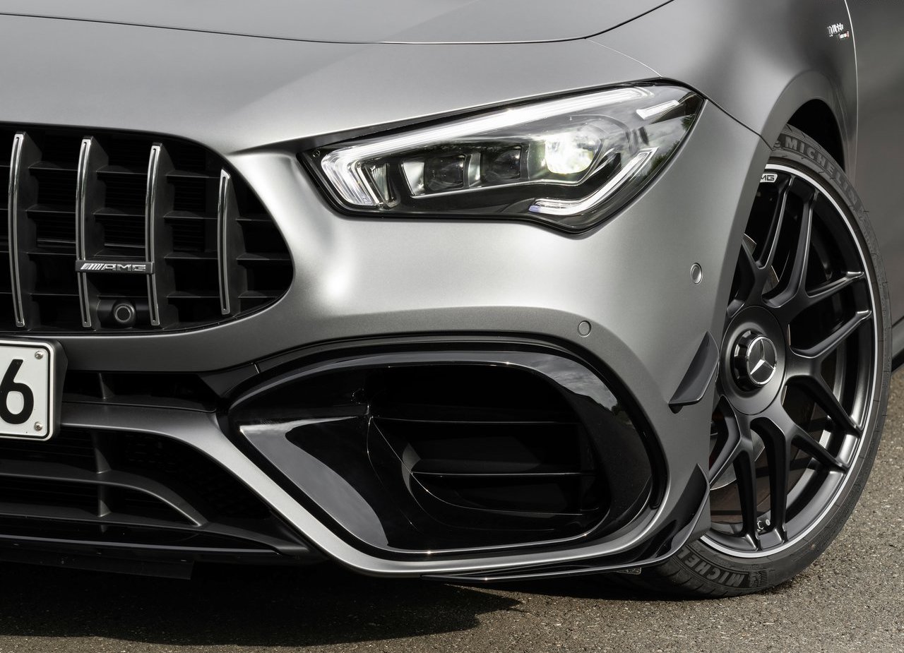 NOVO MERCEDES-AMG CLA 45 OFERECE EMOÇÕES FORTES, foto 33
