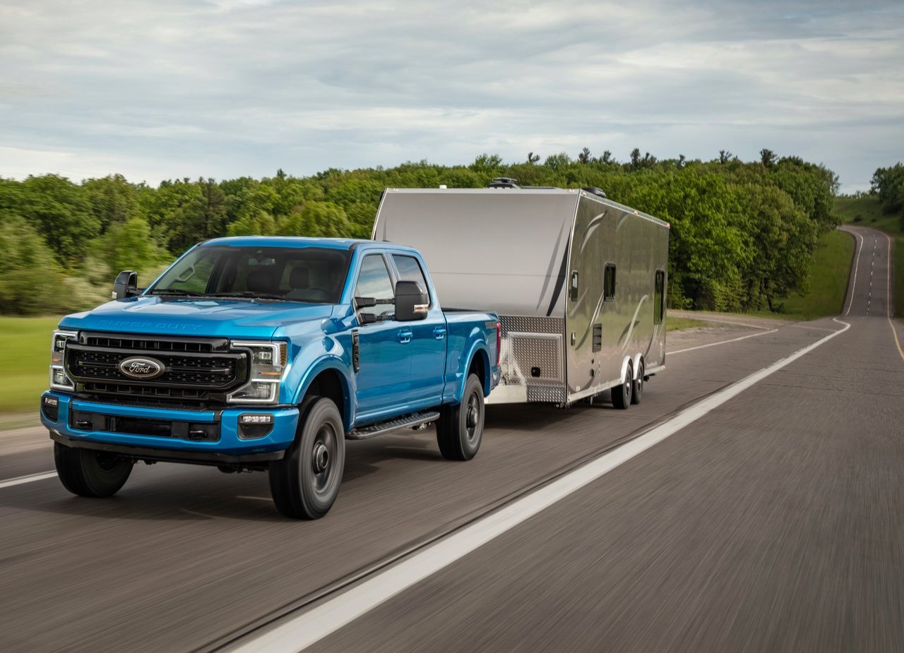 FORD F-SERIES SUPER DUTY TREMOR: COM O SEU COLOSSAL MOTOR V8 DE 7.3 LITROS NÃO TEME NADA, foto 6
