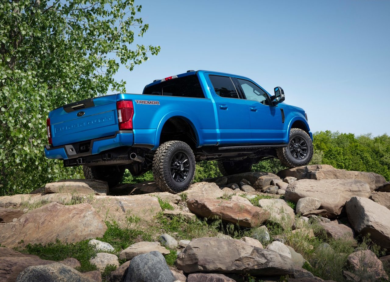 FORD F-SERIES SUPER DUTY TREMOR: COM O SEU COLOSSAL MOTOR V8 DE 7.3 LITROS NÃO TEME NADA, foto 8