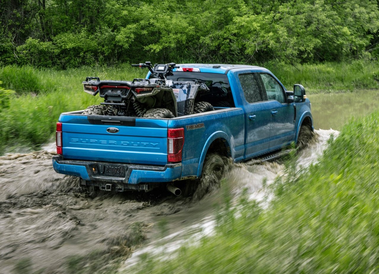 FORD F-SERIES SUPER DUTY TREMOR: COM O SEU COLOSSAL MOTOR V8 DE 7.3 LITROS NÃO TEME NADA, foto 9