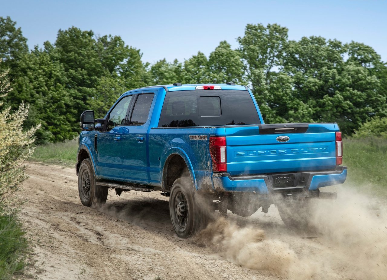 FORD F-SERIES SUPER DUTY TREMOR: COM O SEU COLOSSAL MOTOR V8 DE 7.3 LITROS NÃO TEME NADA, foto 10
