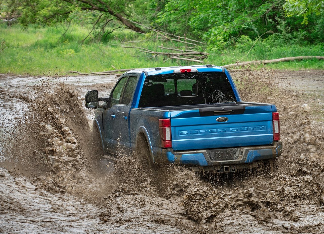FORD F-SERIES SUPER DUTY TREMOR: COM O SEU COLOSSAL MOTOR V8 DE 7.3 LITROS NÃO TEME NADA, foto 11