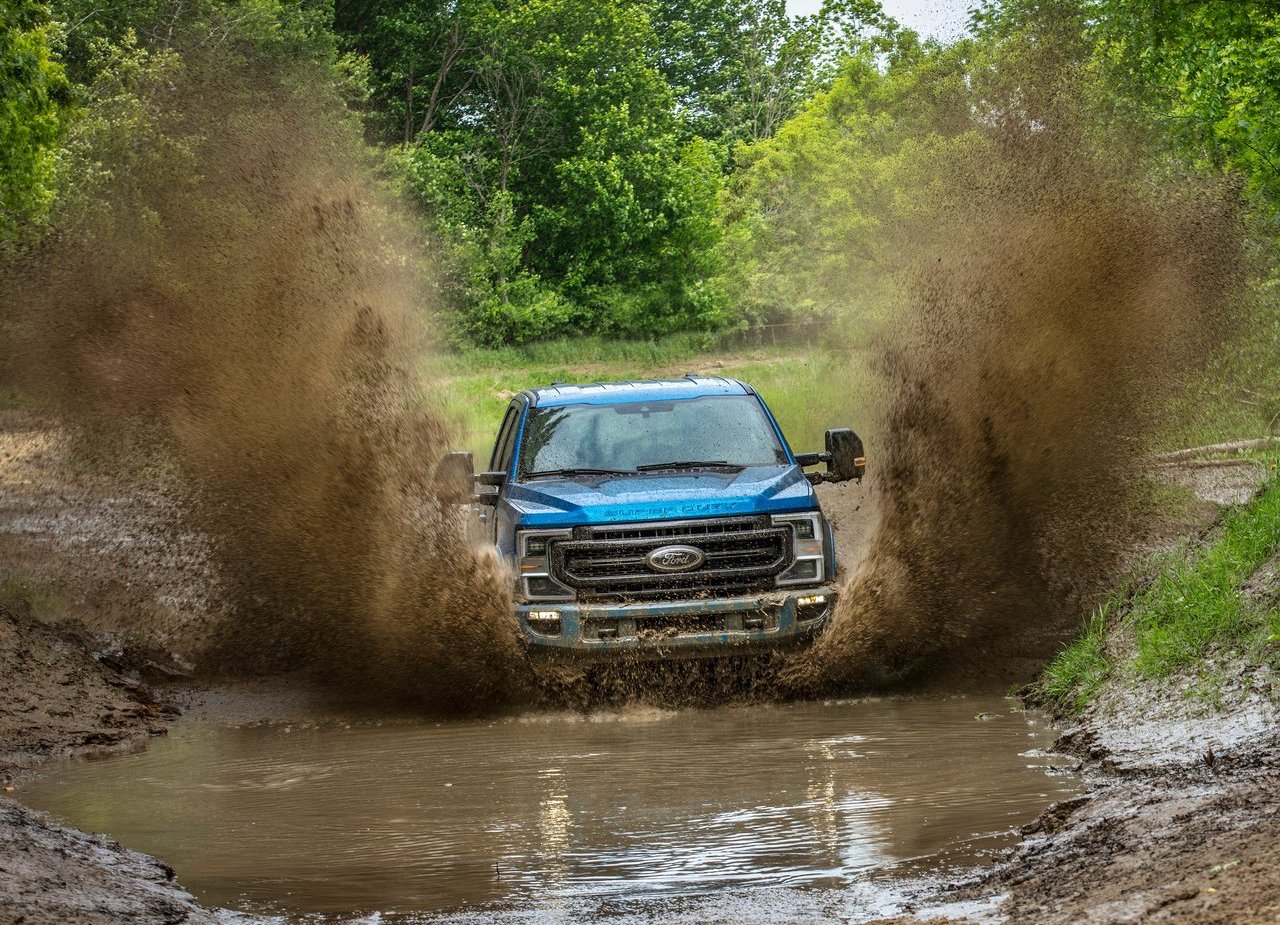FORD F-SERIES SUPER DUTY TREMOR: COM O SEU COLOSSAL MOTOR V8 DE 7.3 LITROS NÃO TEME NADA, foto 13