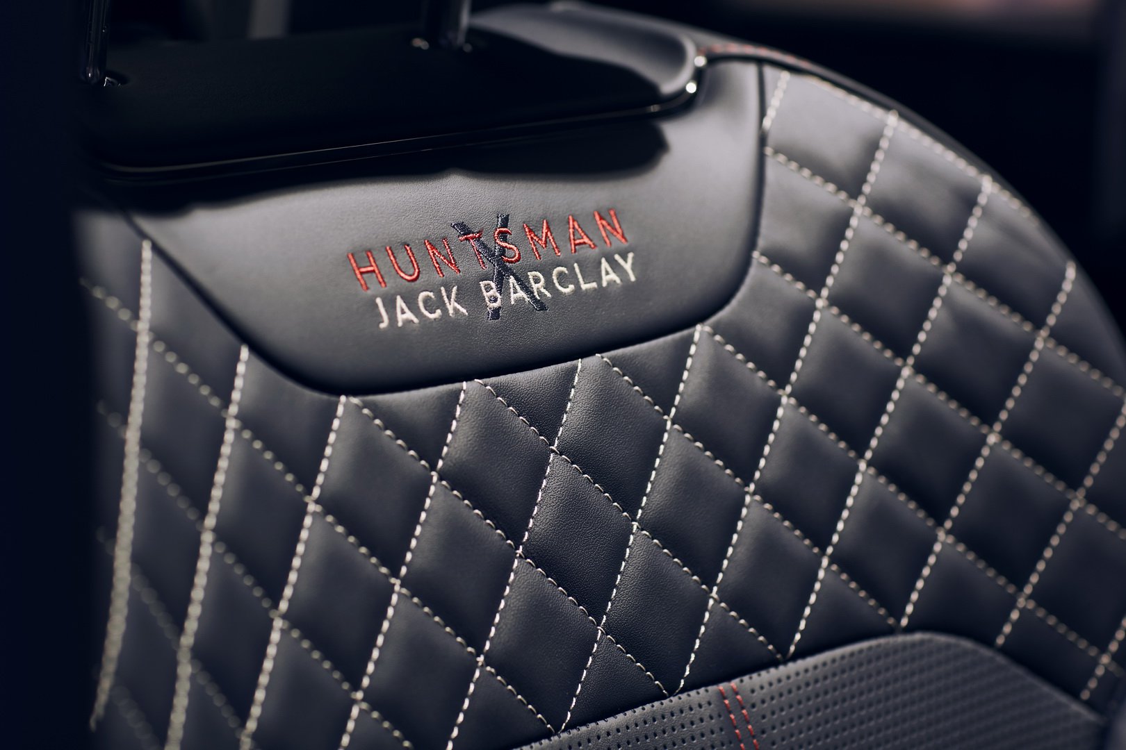 BENTLEY BENTAYGA BUSINESSMAN E SPORTSMAN: DUAS EDIÇÕES EXCLUSIVAS, foto 7