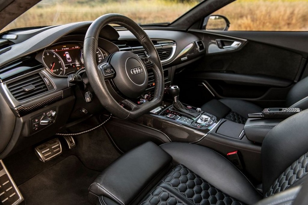 AUDI RS7 SPORTBACK BLINDADO CHEGA A 325 KM/H E ACELERA DE 0 A 100 KM/H EM 3 SEGUNDOS, foto 13