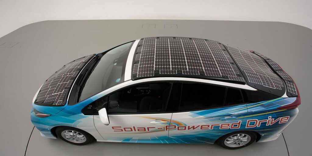 TOYOTA PRIUS QUER TORNAR-SE AINDA MAIS ECOLÓGICO COM SUA NOVA VERSÃO ALIMENTADA POR ENERGIA SOLAR, foto 2