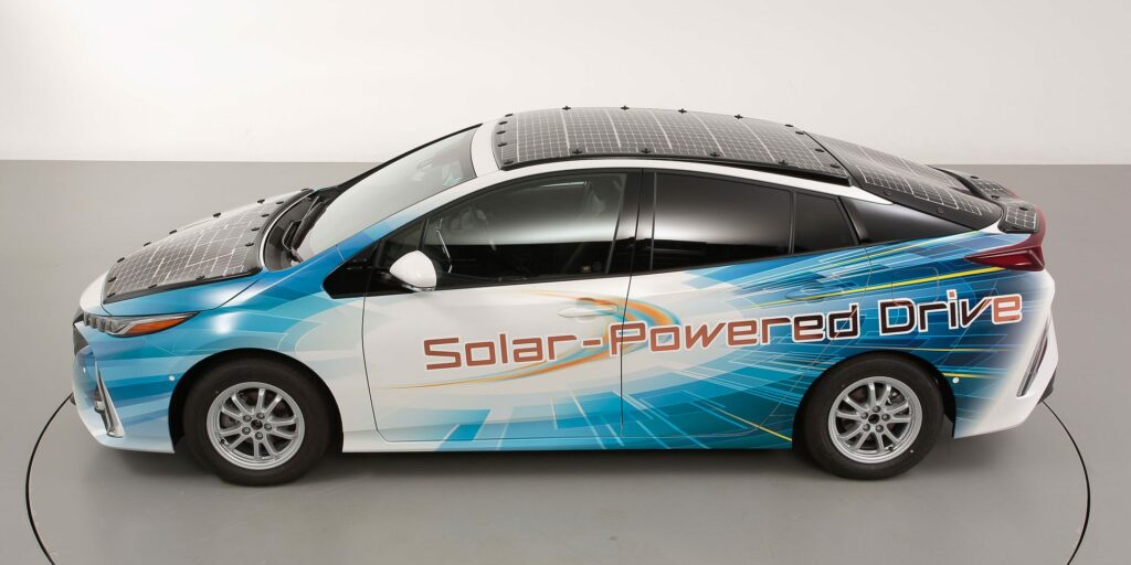 TOYOTA PRIUS QUER TORNAR-SE AINDA MAIS ECOLÓGICO COM SUA NOVA VERSÃO ALIMENTADA POR ENERGIA SOLAR, foto 3