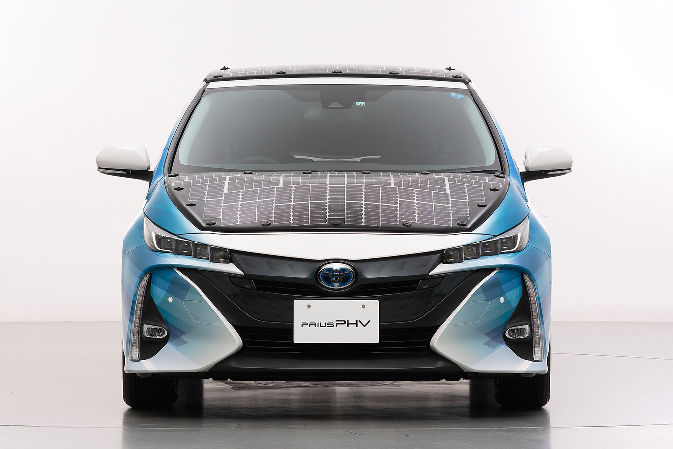 TOYOTA PRIUS QUER TORNAR-SE AINDA MAIS ECOLÓGICO COM SUA NOVA VERSÃO ALIMENTADA POR ENERGIA SOLAR, foto 9