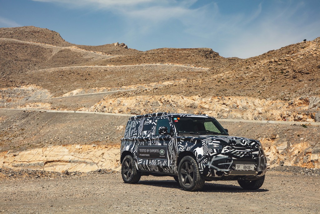 ESPECIALISTAS DA CRUZ VERMELHA LEVAM O PROTÓTIPO DO NOVO LAND ROVER DEFENDER AO LIMITE NO DESERTO PARA CELEBRAR RENOVAÇÃO DA PARCERIA DE 65 ANOS, foto 29