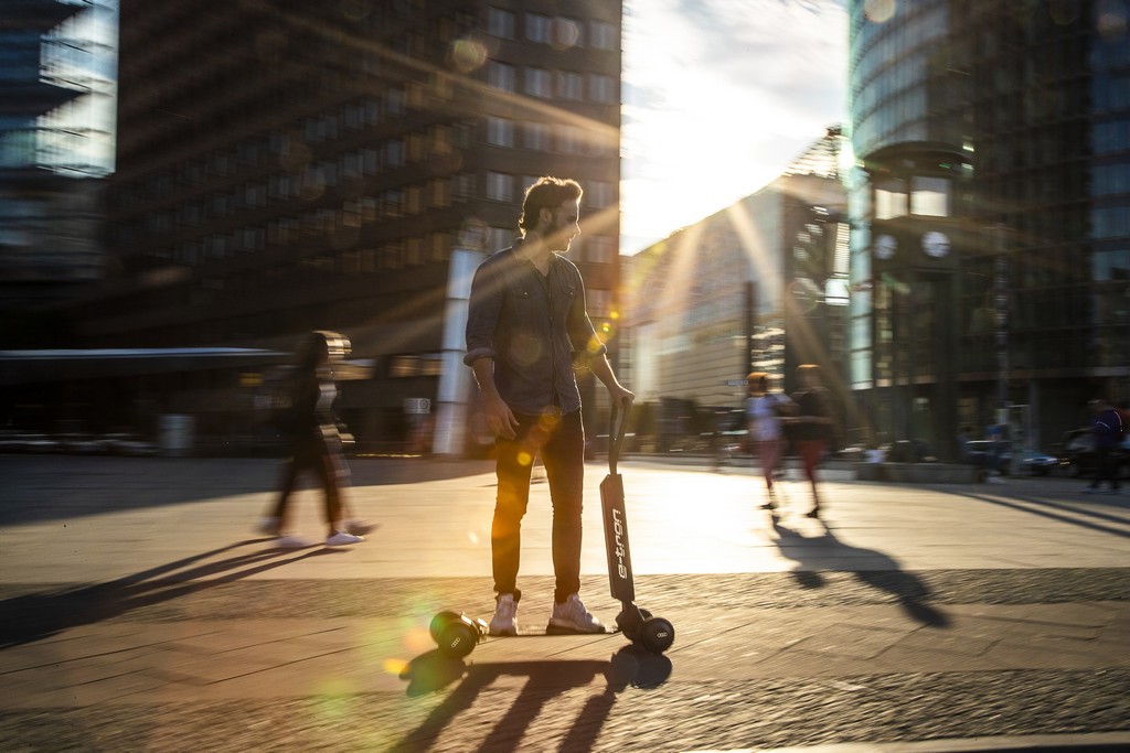 AUDI APRESENTA CONCEITO DE PATINETE ELÉTRICO, foto 1