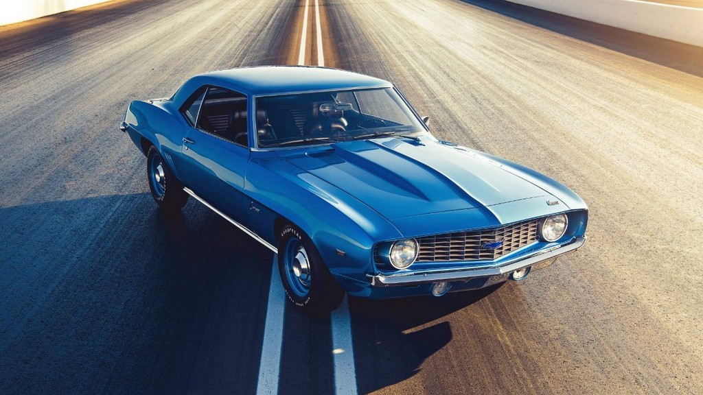 O BRUTAL CHEVROLET CAMARO ZL1 ORIGINAL CELEBRA OS SEUS 50 ANOS, foto 1
