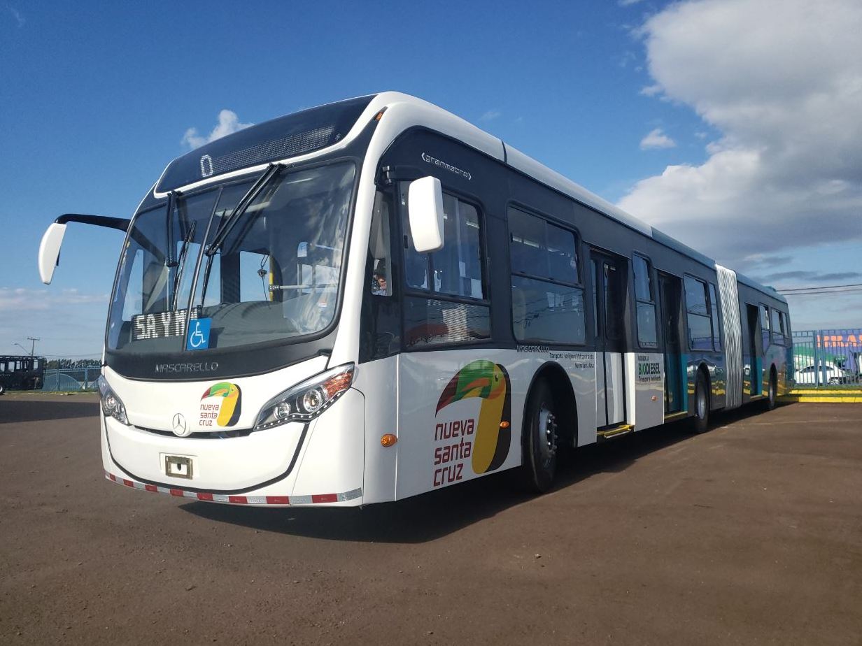 OS PRIMEIROS ÔNIBUS PARA A CIDADE BOLIVIANA ‘NUEVA SANTA CRUZ’ SÃO MERCEDES-BENZ, foto 1