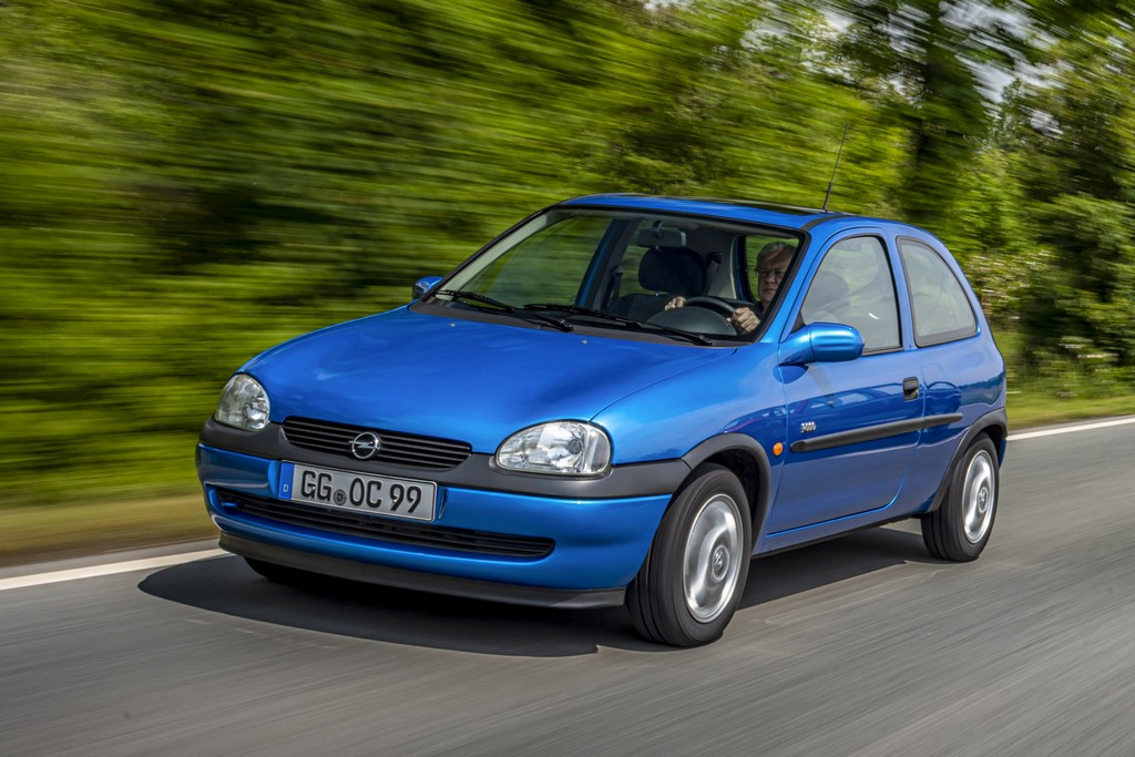 MAIS DE 13.6 MILHÕES DE EXEMPLARES DO OPEL CORSA FORAM VENDIDOS EM 37 ANOS, foto 2