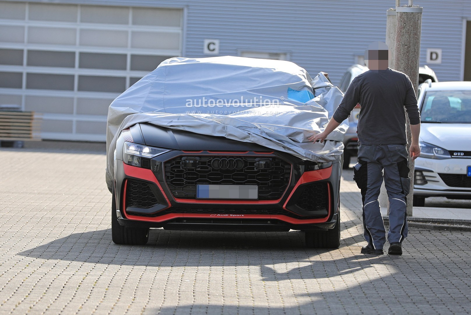 FUTURO AUDI RS Q8 ESTREIA DECORAÇÃO EM SUA PASSAGEM POR NÜRBURGRING, foto 4