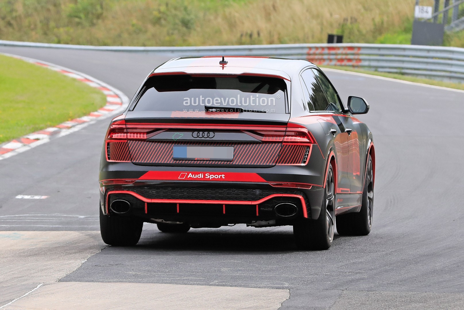 FUTURO AUDI RS Q8 ESTREIA DECORAÇÃO EM SUA PASSAGEM POR NÜRBURGRING, foto 13