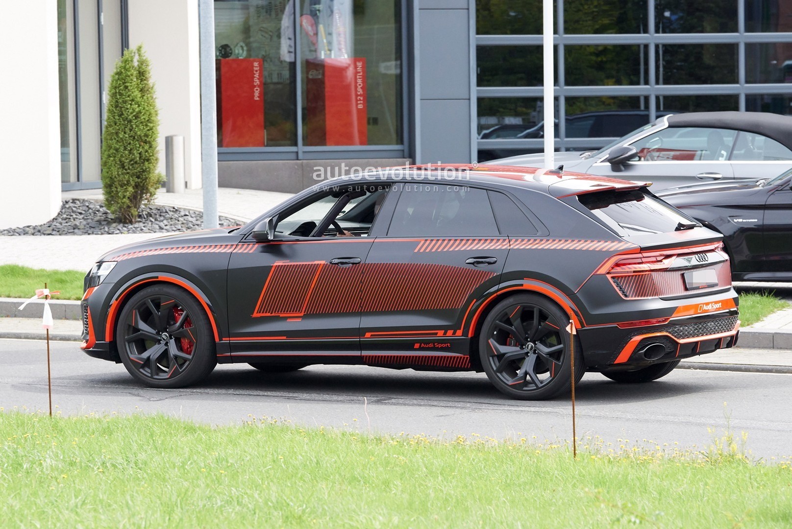 FUTURO AUDI RS Q8 ESTREIA DECORAÇÃO EM SUA PASSAGEM POR NÜRBURGRING, foto 14