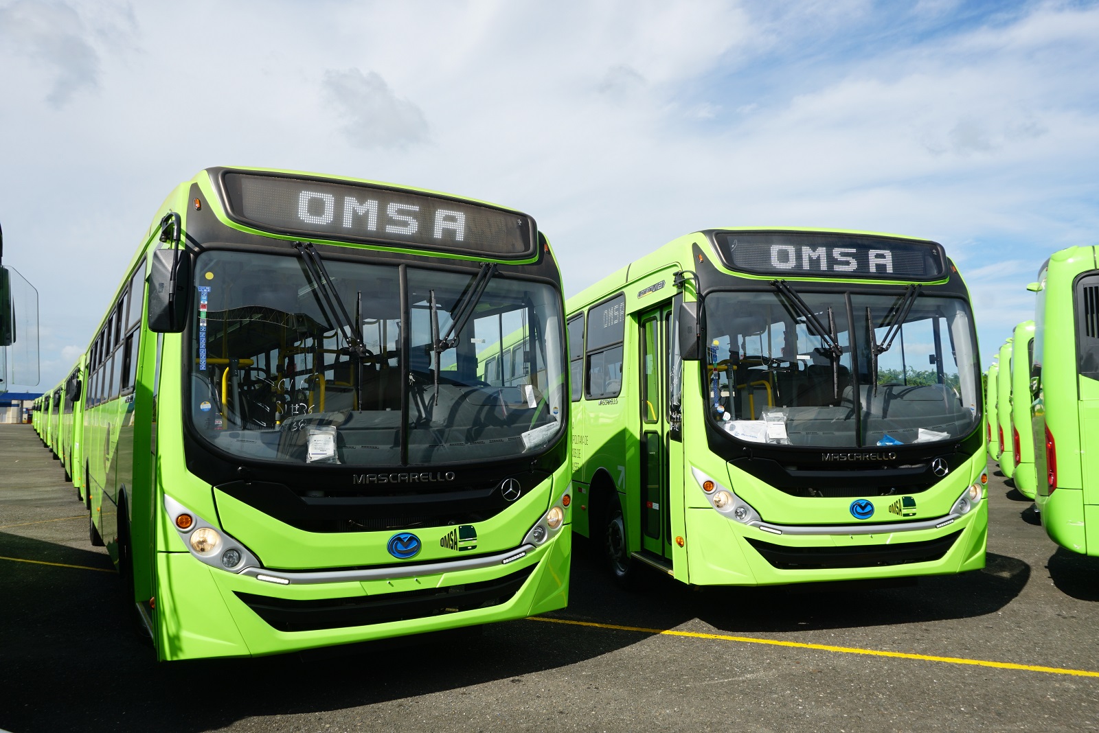 MERCEDES-BENZ ENTREGA 130 ÔNIBUS URBANOS PARA A REPÚBLICA DOMINICANA, foto 2