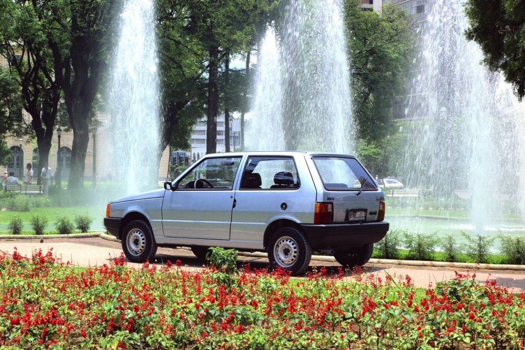 FIAT COMEMORA 35 ANOS DE UNO NO BRASIL, foto 3