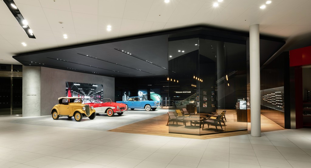 NISSAN MOSTRA SEUS CARROS HISTÓRICOS EM NOVA ÁREA DE EXIBIÇÃO PÚBLICA EM SUA SEDE GLOBAL, foto 1